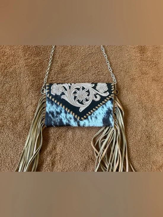 Fringed Leather and Cowhide Handbag with Floral Embossing - Picture 5 of 6